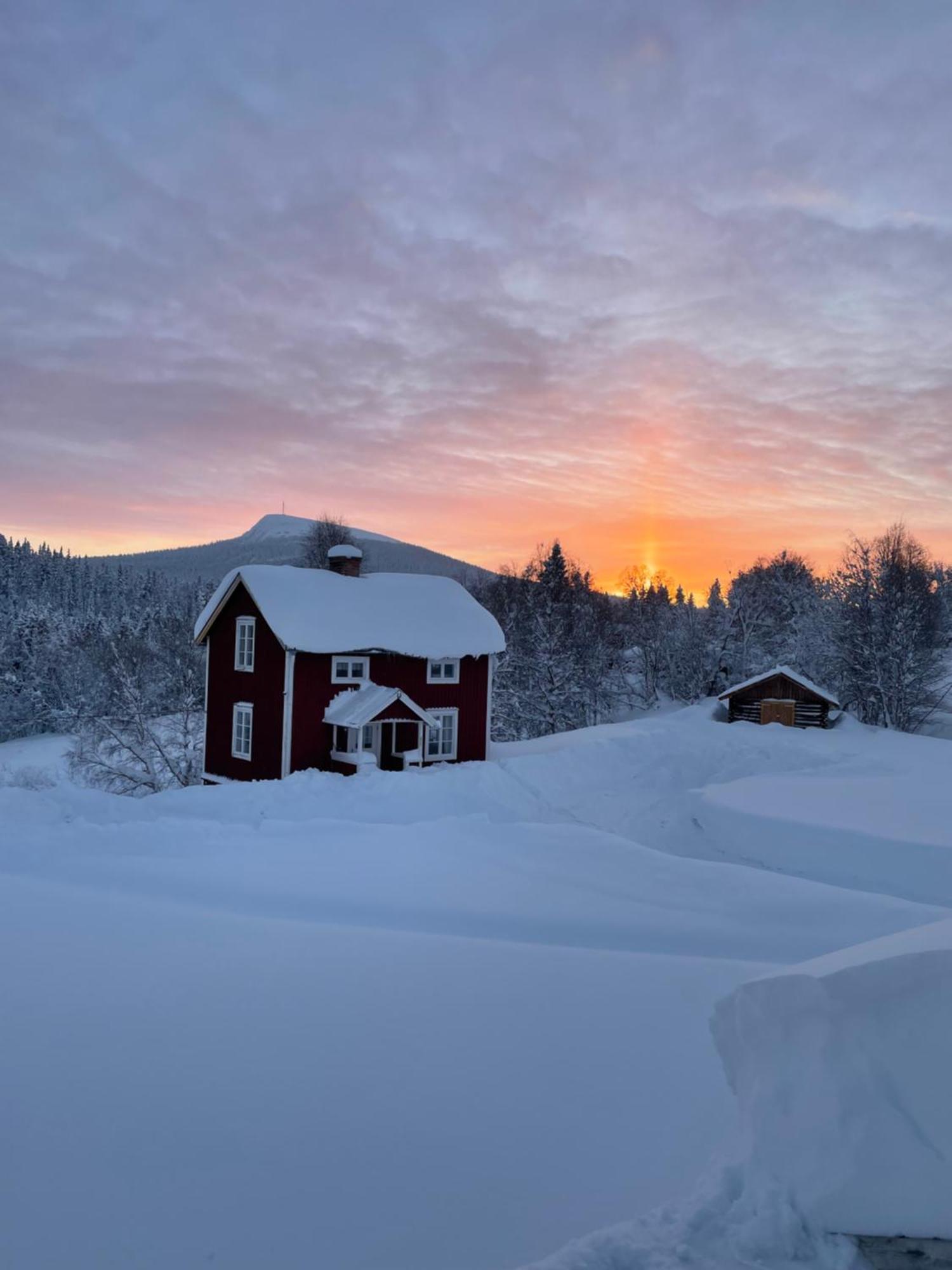 Valagardens Vaerdshus Och Camping Ab Vålådalen Bagian luar foto